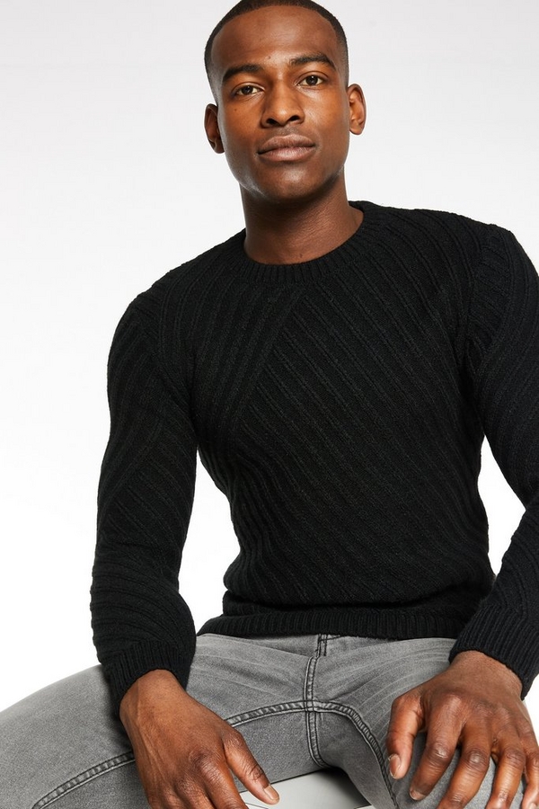 Knitted Crew Neck in Black