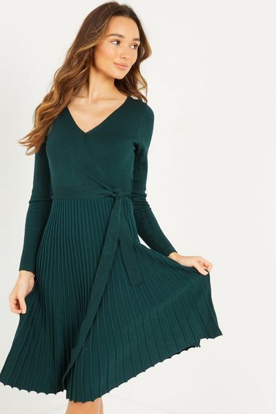 Green Knitted Pleat Midi Dress