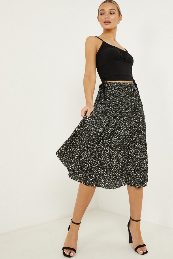 Black Floral Pleated Midi Skirt - Quiz Clothing