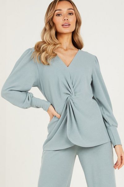 Blue Knot Front Ribbed Top