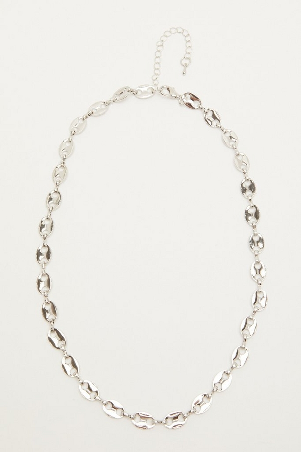 Silver Oval Link Necklace