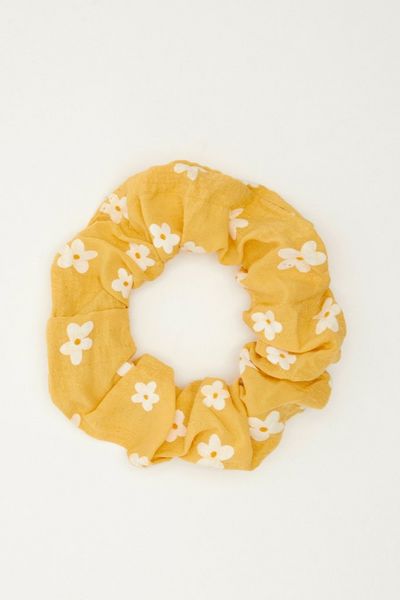 Yellow Daisy Print Scrunchie