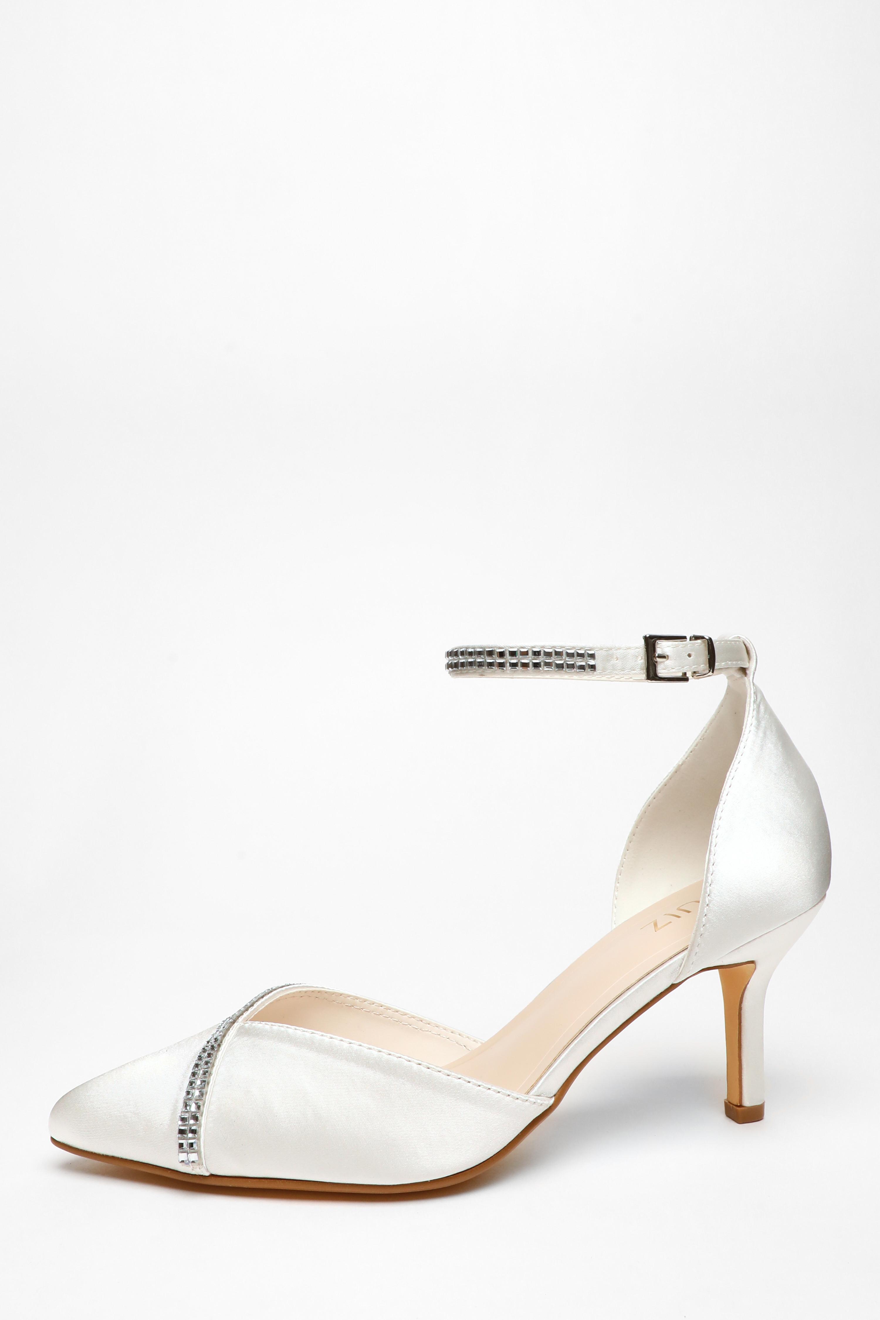 Satin court heels store