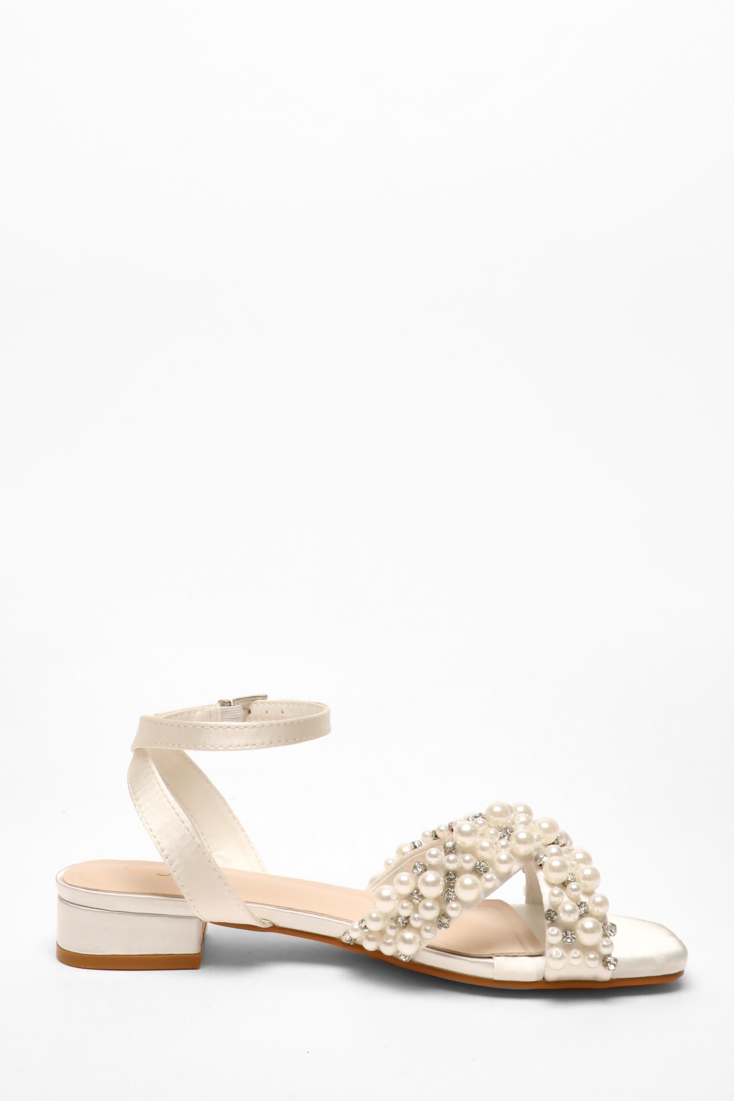 Pearl shoes flats clearance