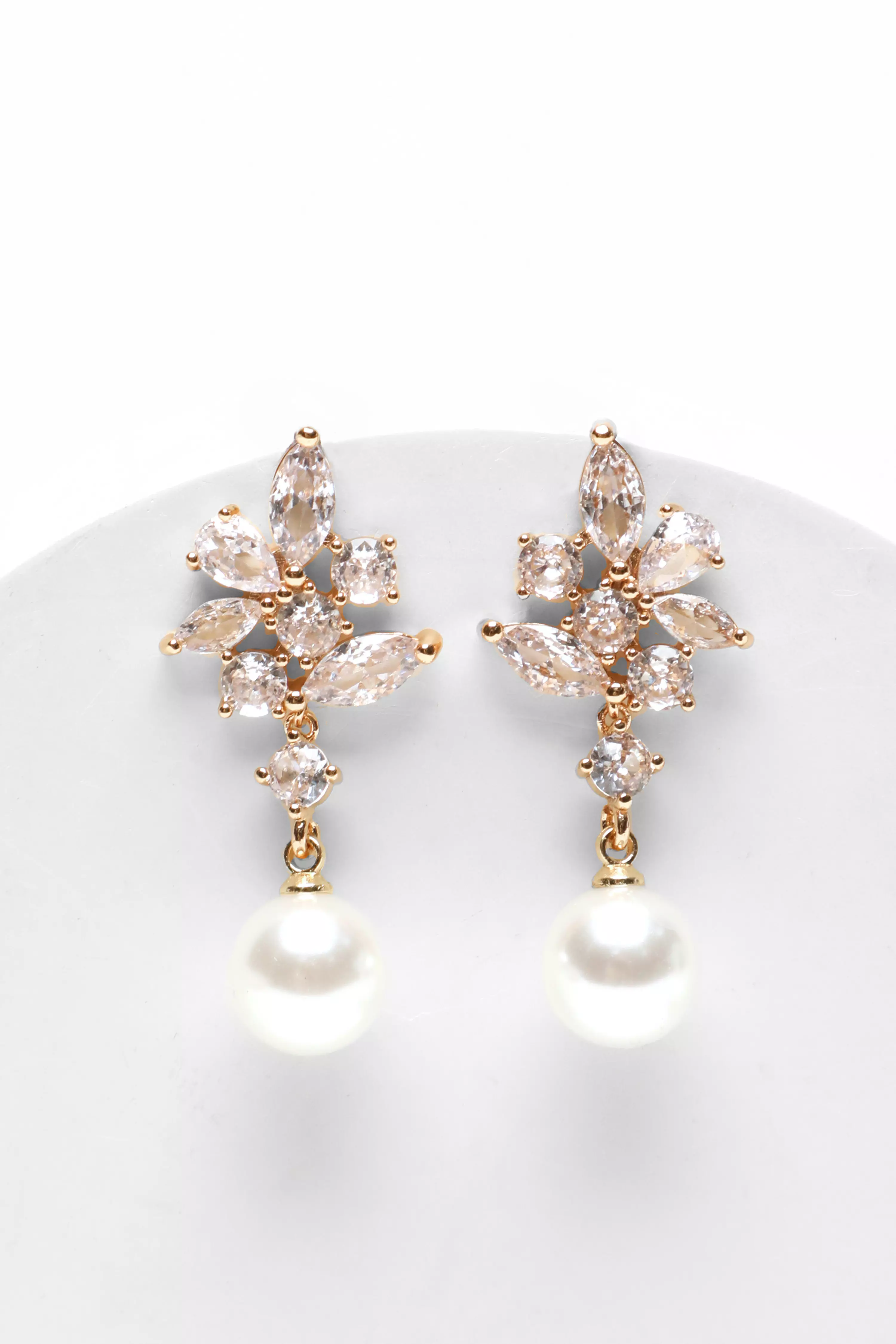 Bridal Gold Pearl Drop Diamante Earrings QUIZ Clothing