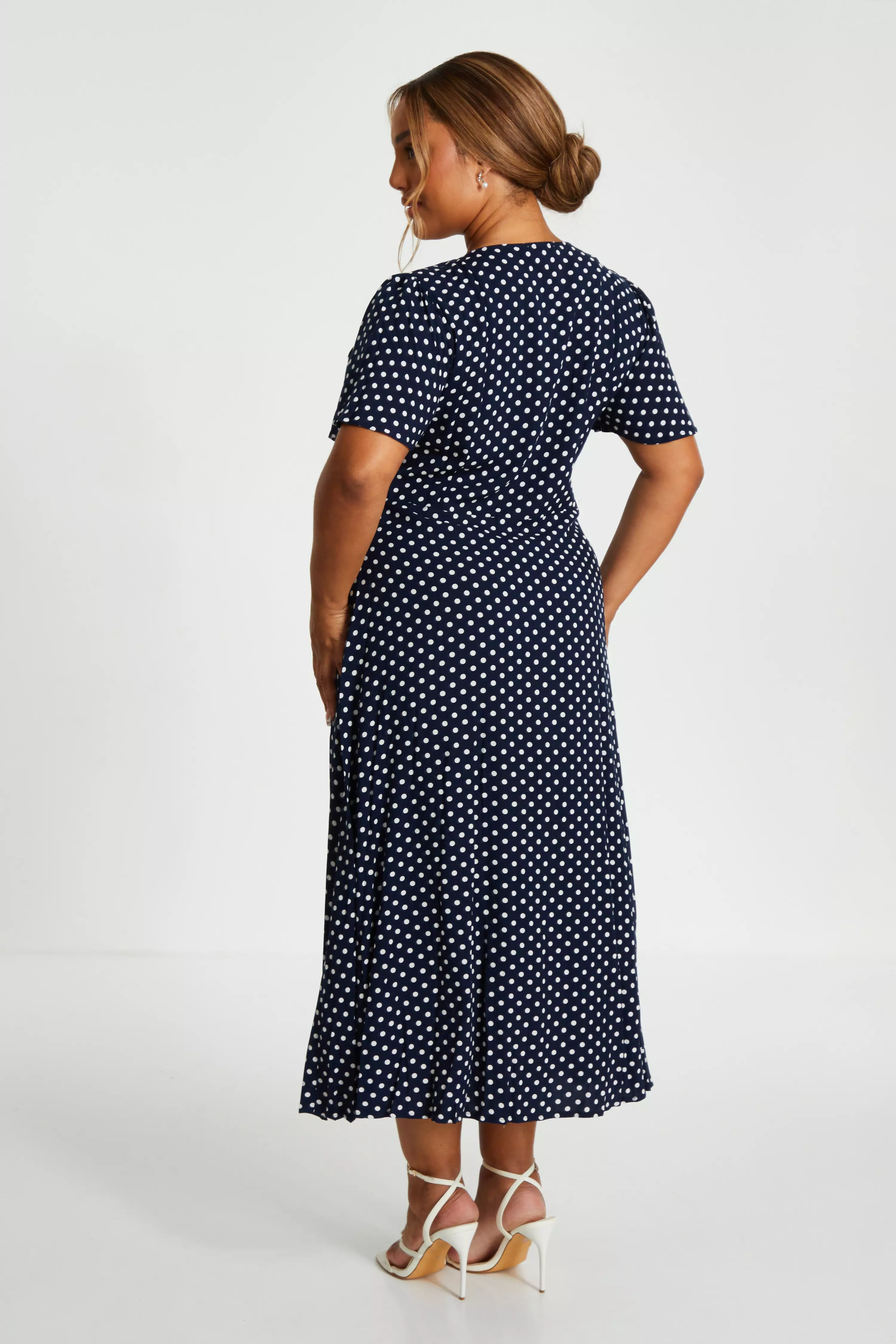 Blue Dresses Long & Short Blue Dresses QUIZ