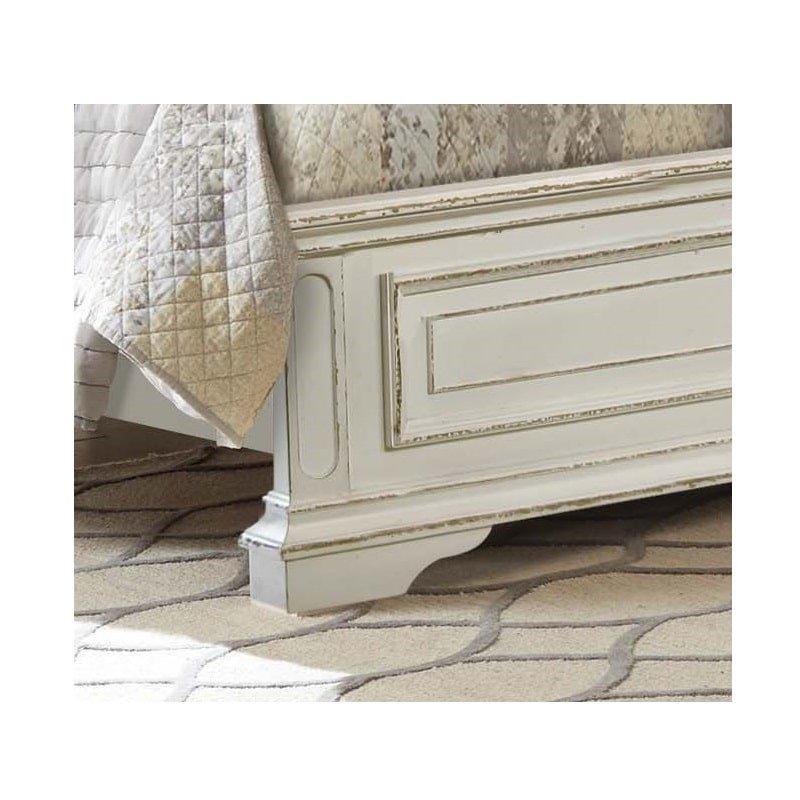 Rent to Own Riversedge Furniture Queen Madison Bed w/Chest