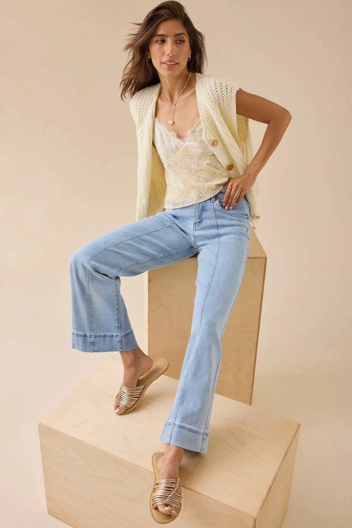 light wash cropped jeans