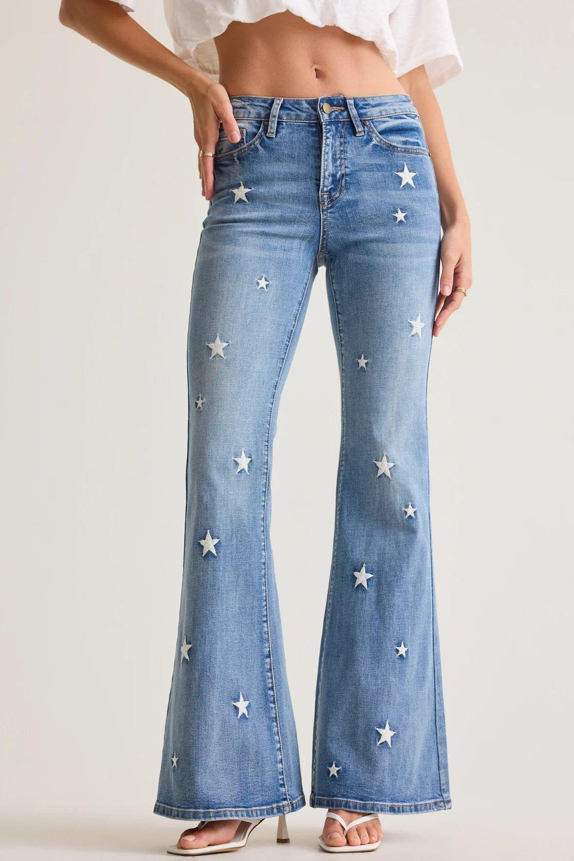 medium wash star embroidered high rise high-waisted jeans