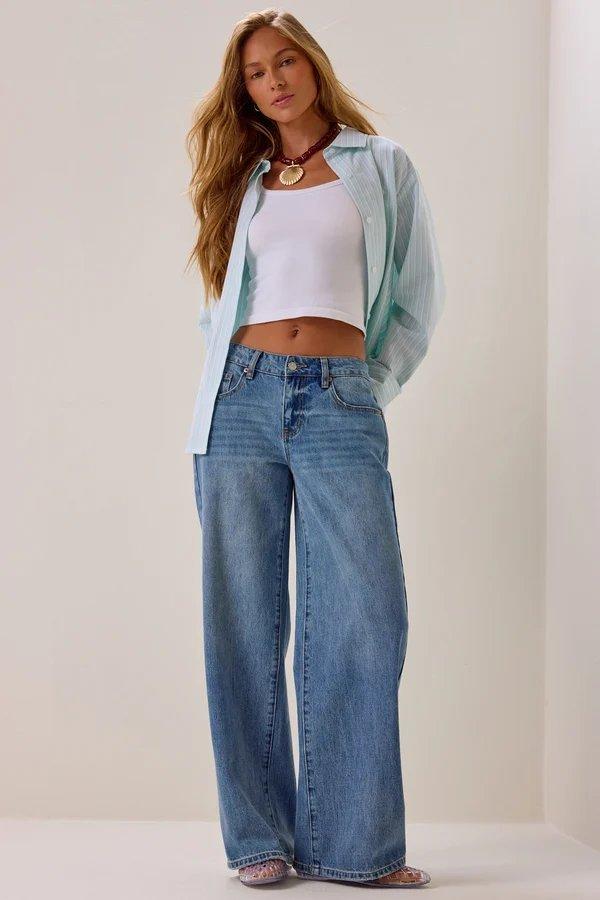 medium wash Low Rise Wide Leg Jeans