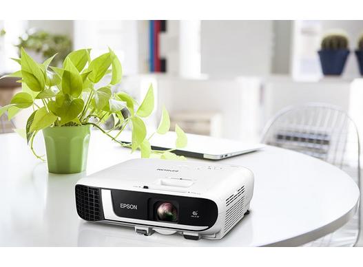 EB-FH52 | Mobile | Projectors | Products | Epson Europe