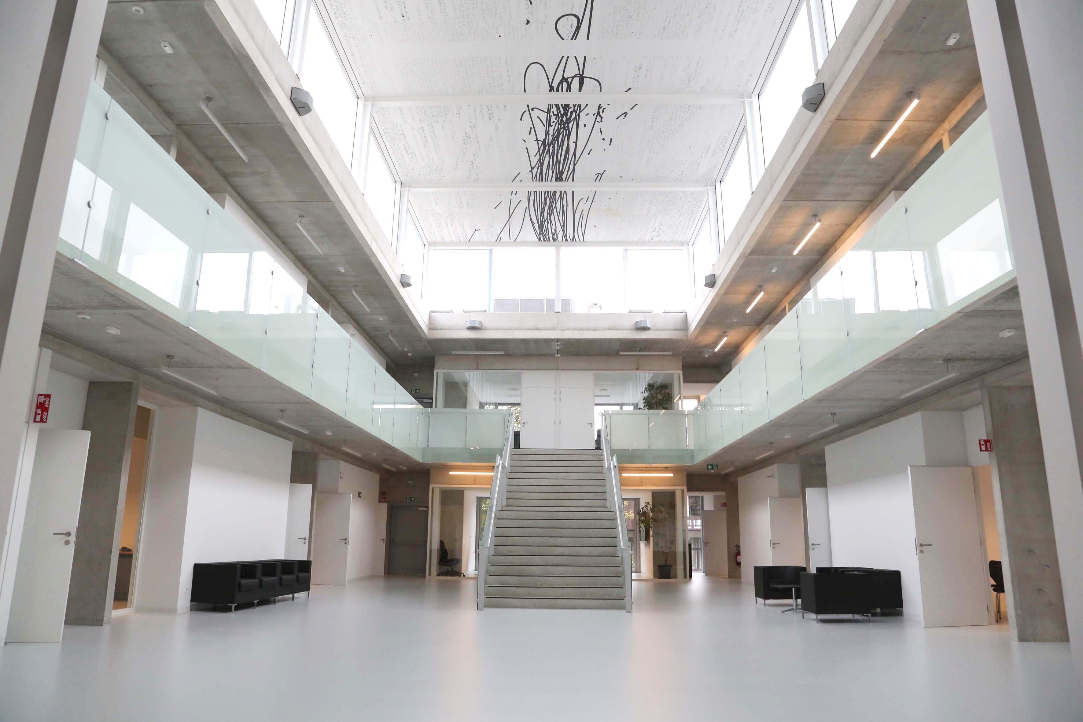 The exterior of the "Pare Manyanet" school in Spain.