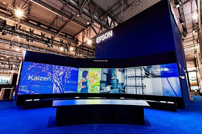 Pro Wall Epson scuola