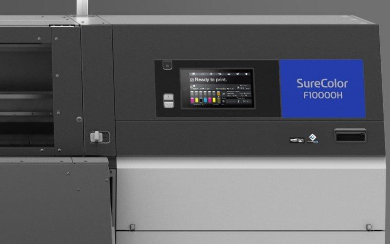 Epson lanza la impresora de sublimación de tinta de 76 pulgadas SC-F10000H  - Gráficas