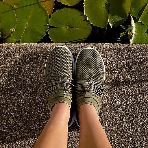 Airmesh sneakers clearance