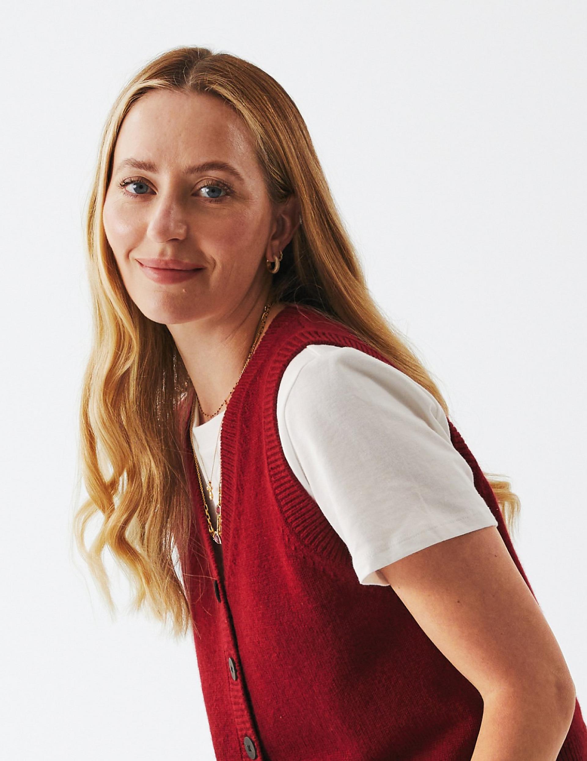 Alyonka Larionov: 'Tell Your Story Boldly'