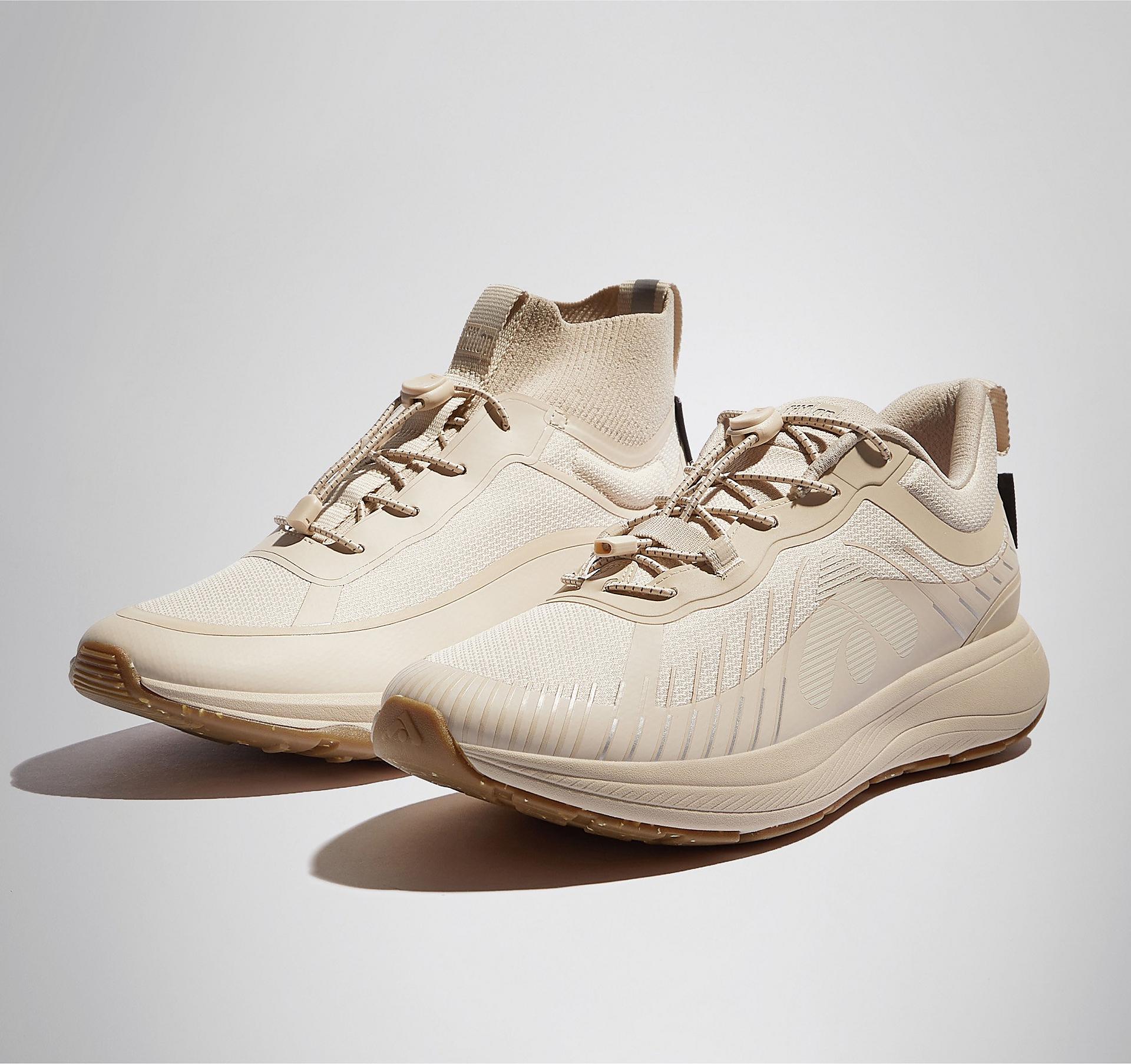 VITAMIN FFX Water-Resistant Knit-Collar Sports Trainers