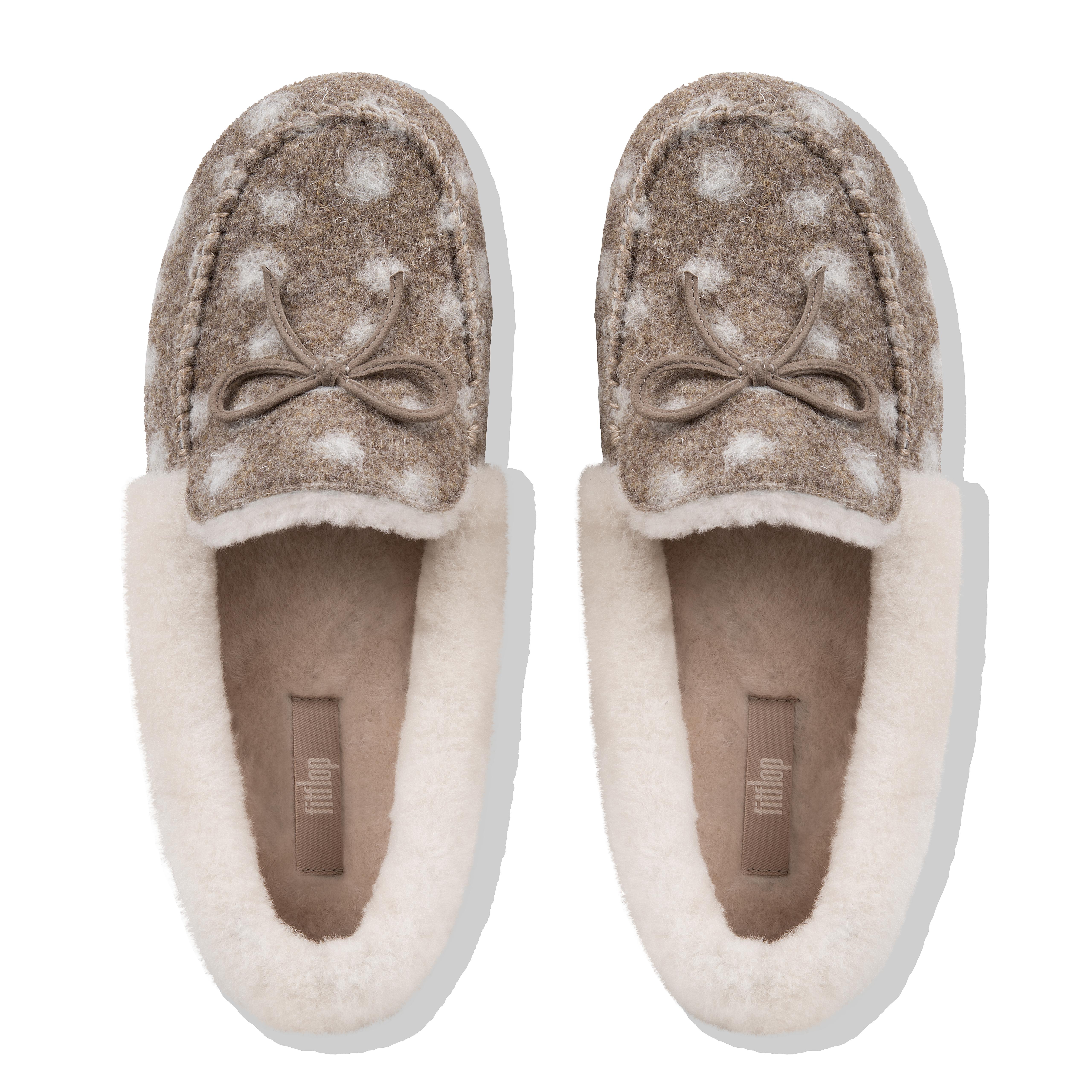 balenciaga leather slides