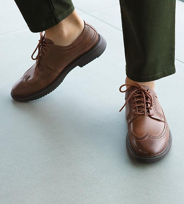 Fitflop Mens Grey Sneakers with rope laces and grey Base.