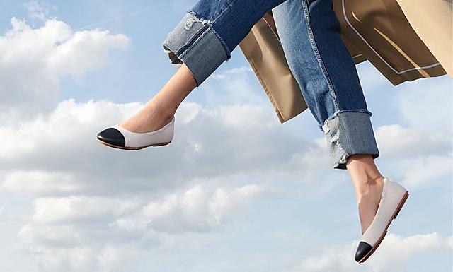 Allegro leather ballerinas in cream with blue toe cap