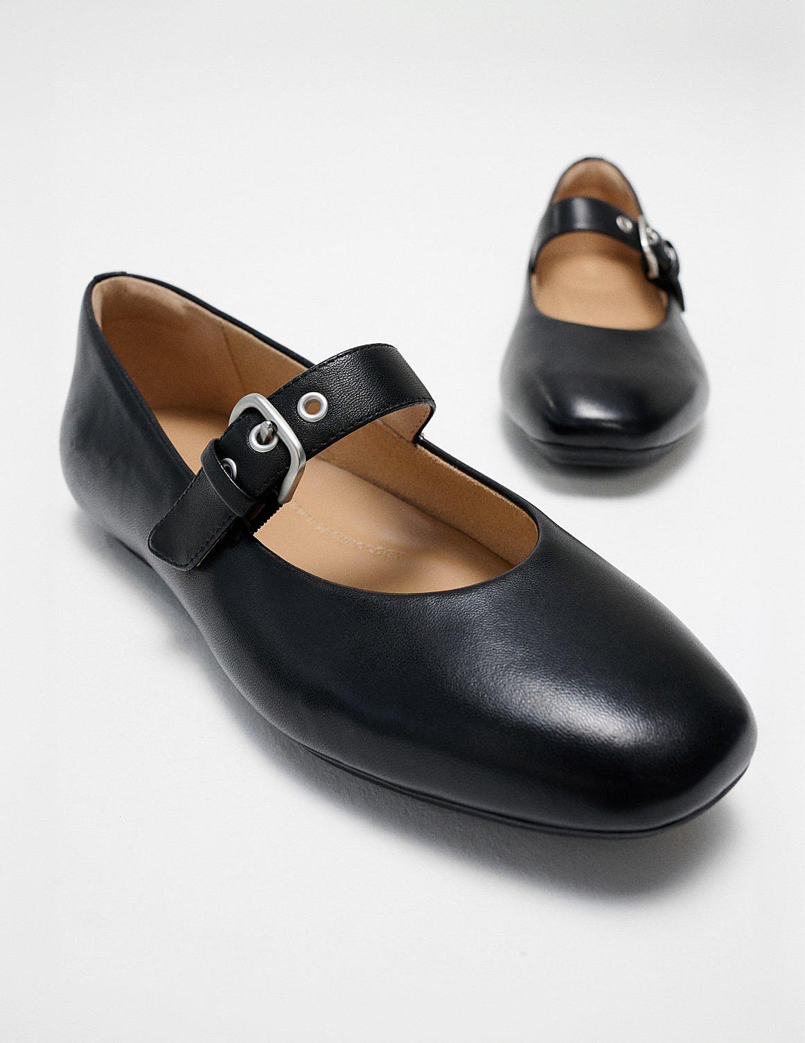 Stylish work shoes combining elevated design and comfort. Shop Platform Shoes.