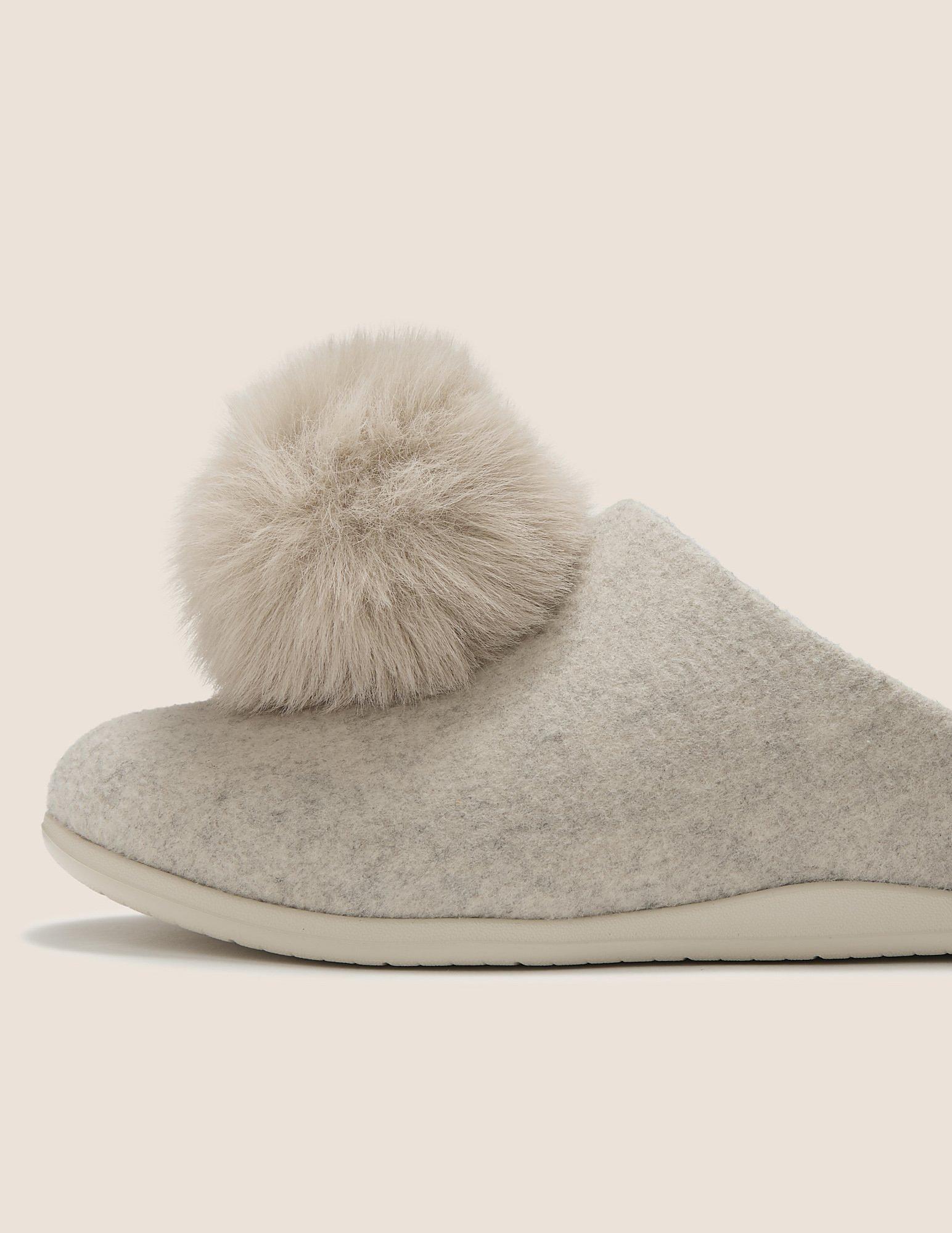 Women's shoes, sandals and trainers designed for comfort and style. Shop the Women's Collection.