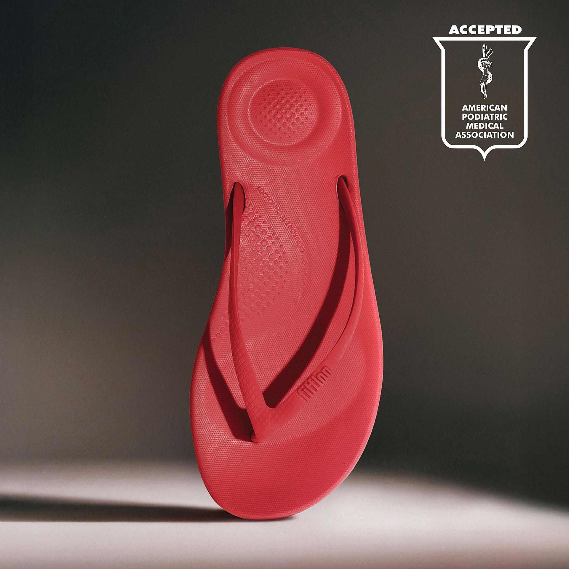 Do Flip-Flops Provide Enough Support for Daily Use?