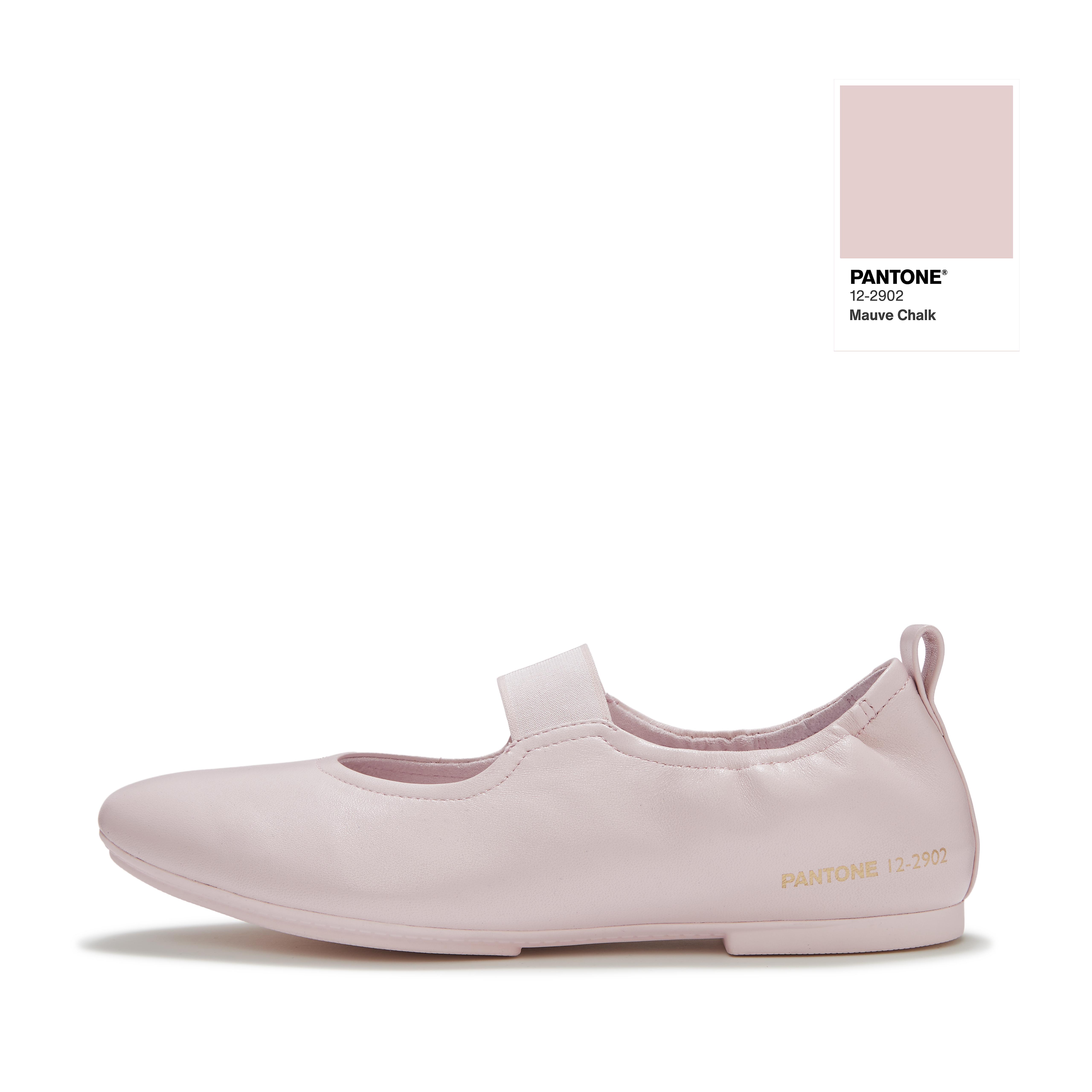 DELICATO PANTONE Poise Leather Mary-Janes