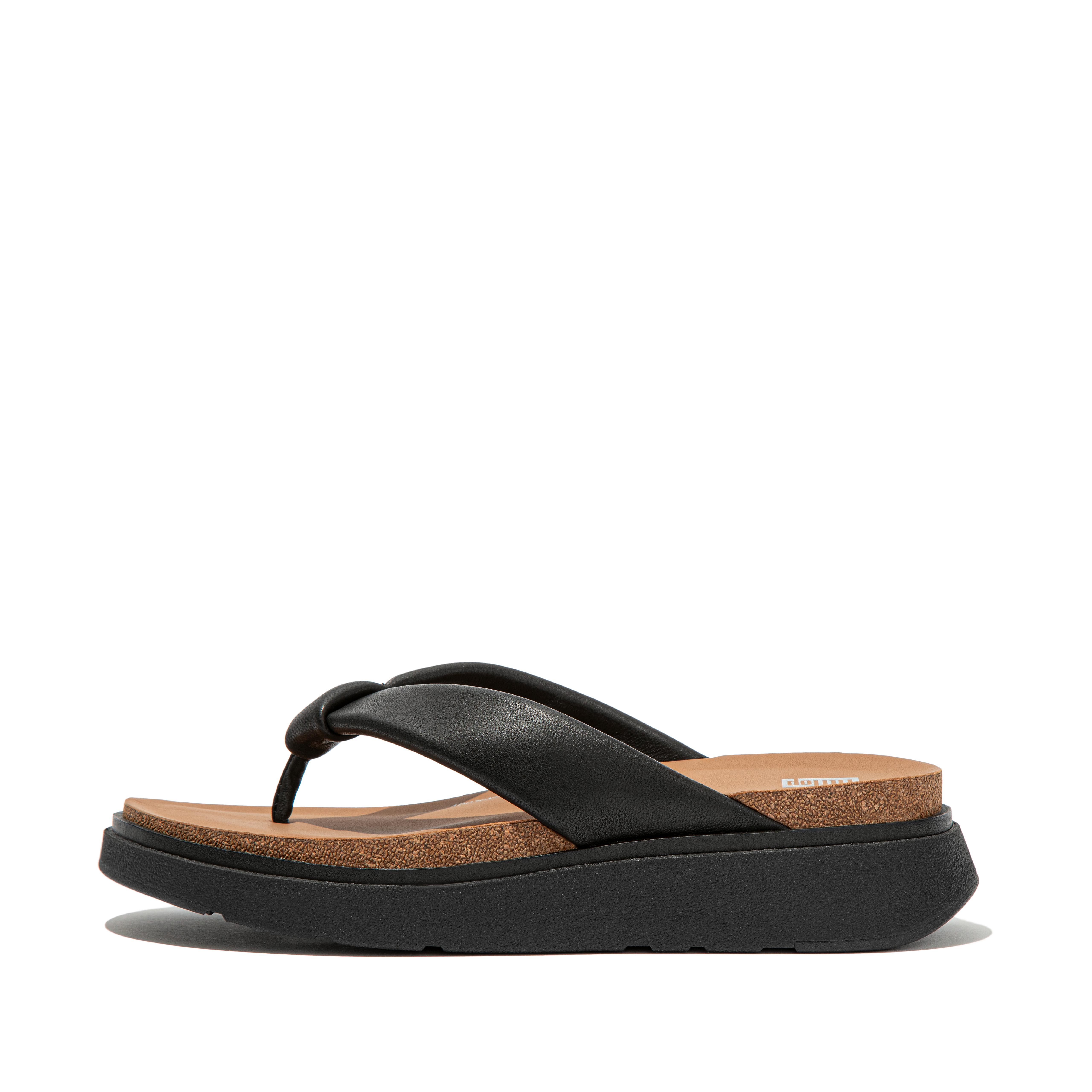 Fitflop Padded-Strap Leather Toe-Post Sandals,All Black
