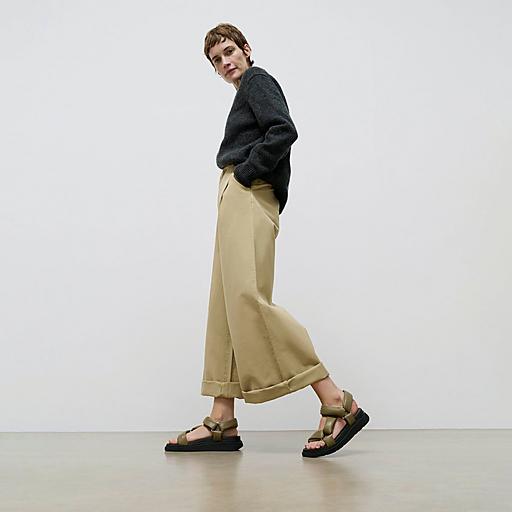 フラックス　FF　SIZE-М　COLOR-KHAKI Women's Gen-Ff Leather Back-Strap-Sandals | FitFlop CA