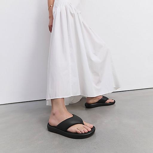 Women's Iqushion Leather Toe-Posts | FitFlop US