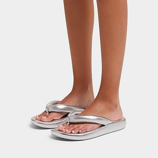 Women's Iqushion Leather Flip-Flops | FitFlop US