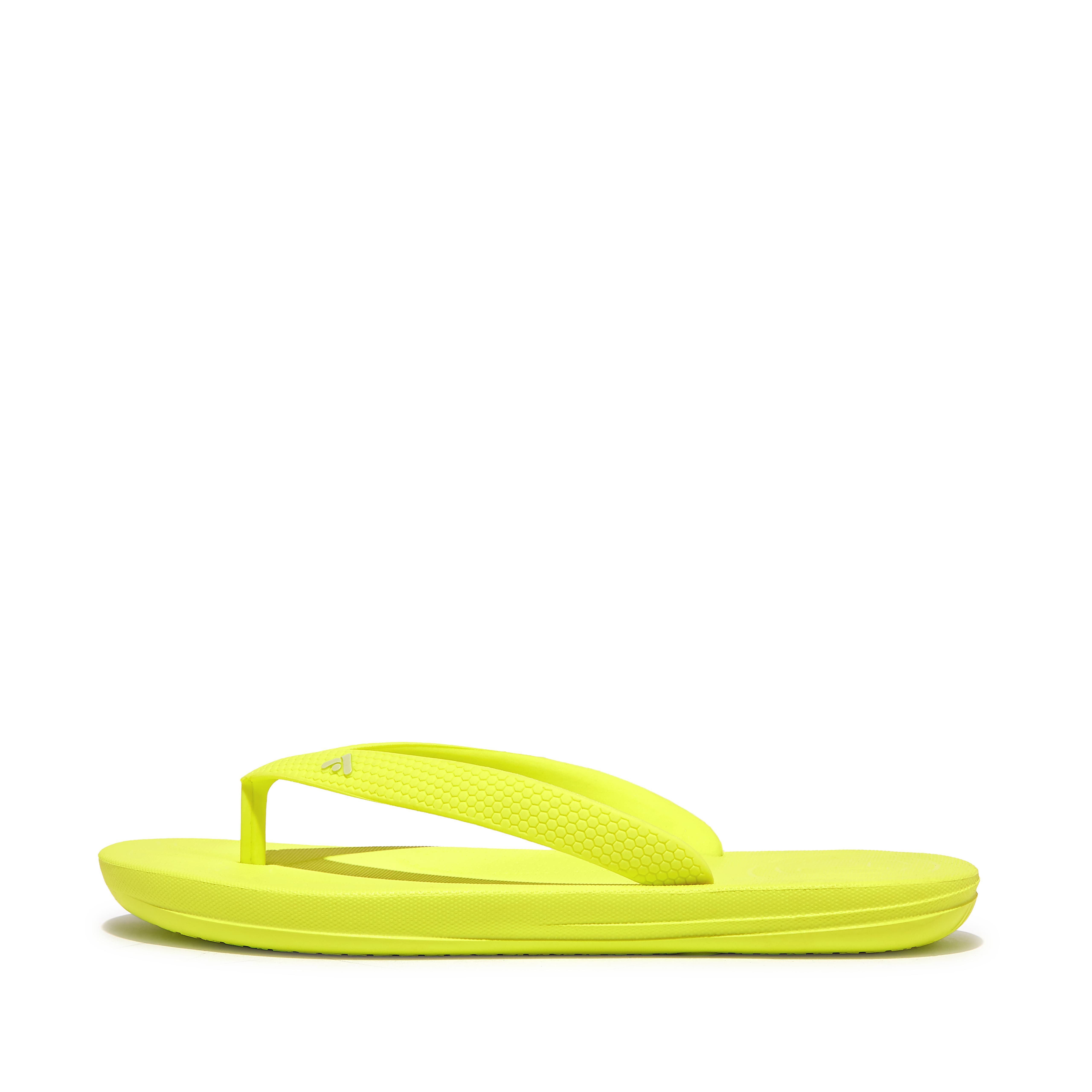 Kid's Iqushion-Kids Rubber Flip-Flops | FitFlop CA