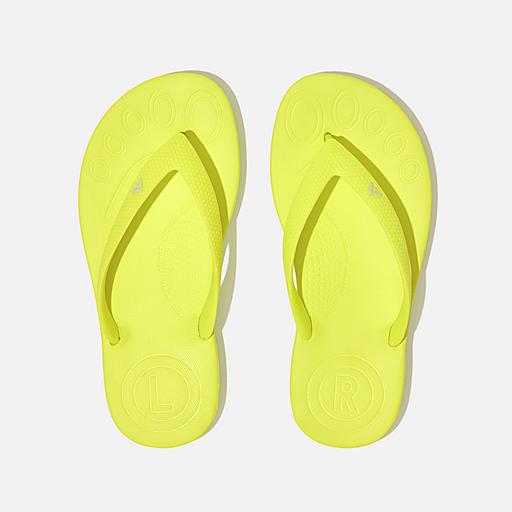 Kid's Iqushion-Kids Rubber Flip-Flops | FitFlop CA