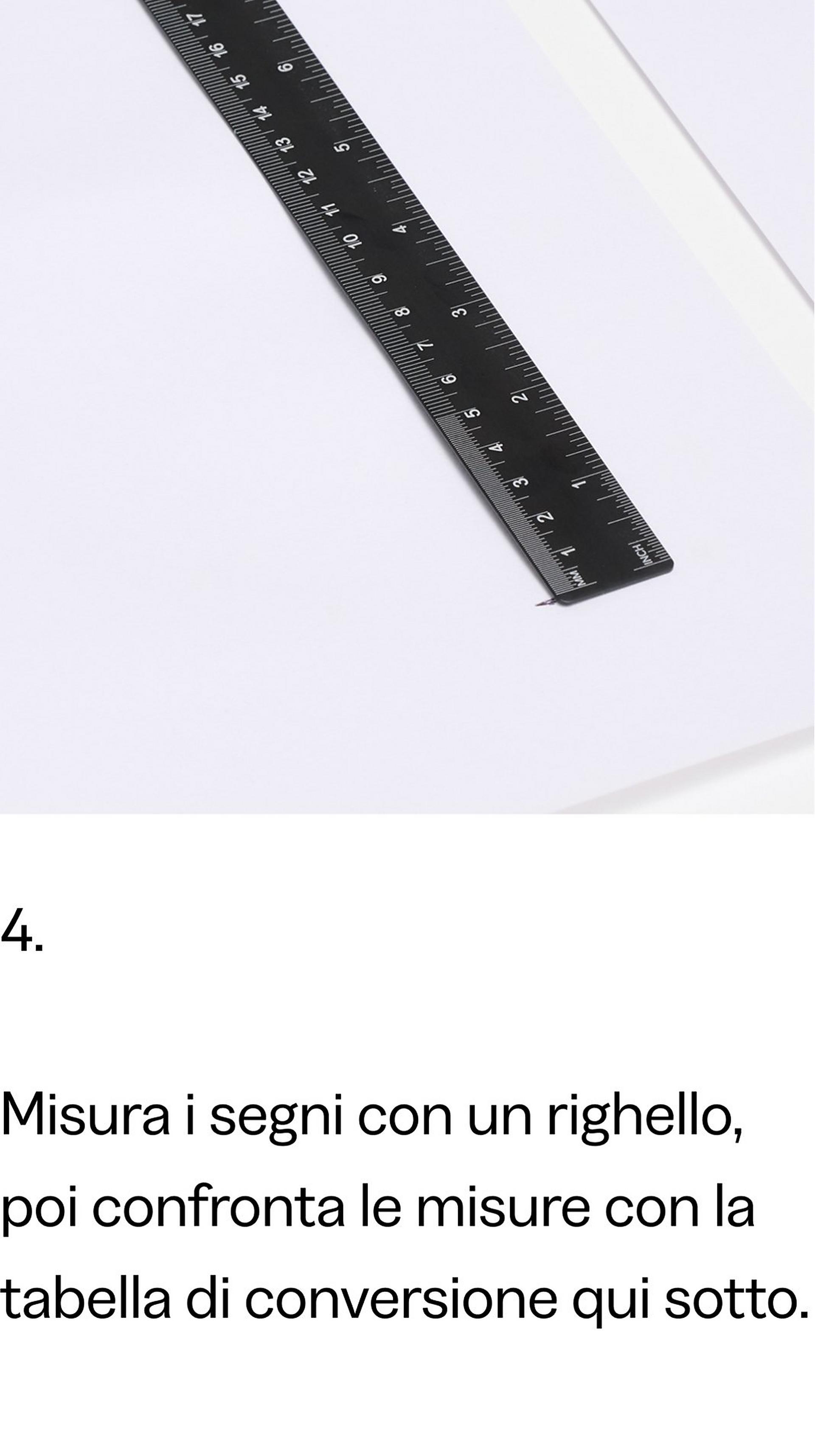 Come misurare i tuoi piedi con FitFlop Passo 4