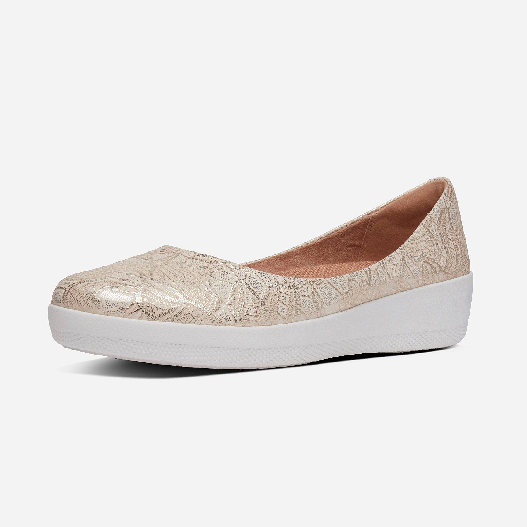 fitflop slip on shoes