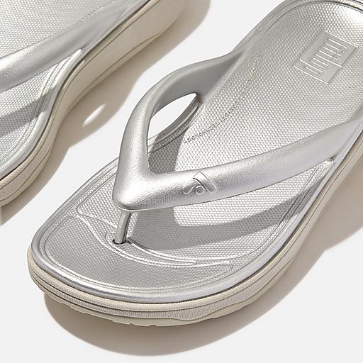 FitFlop Women s Relieff Metallic Recovery Toe Post Sandals