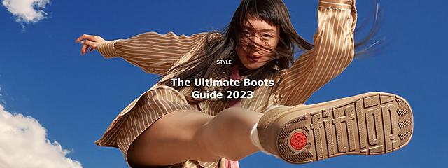 Woman wearing Fitflop's f-mode boot collection 2023.