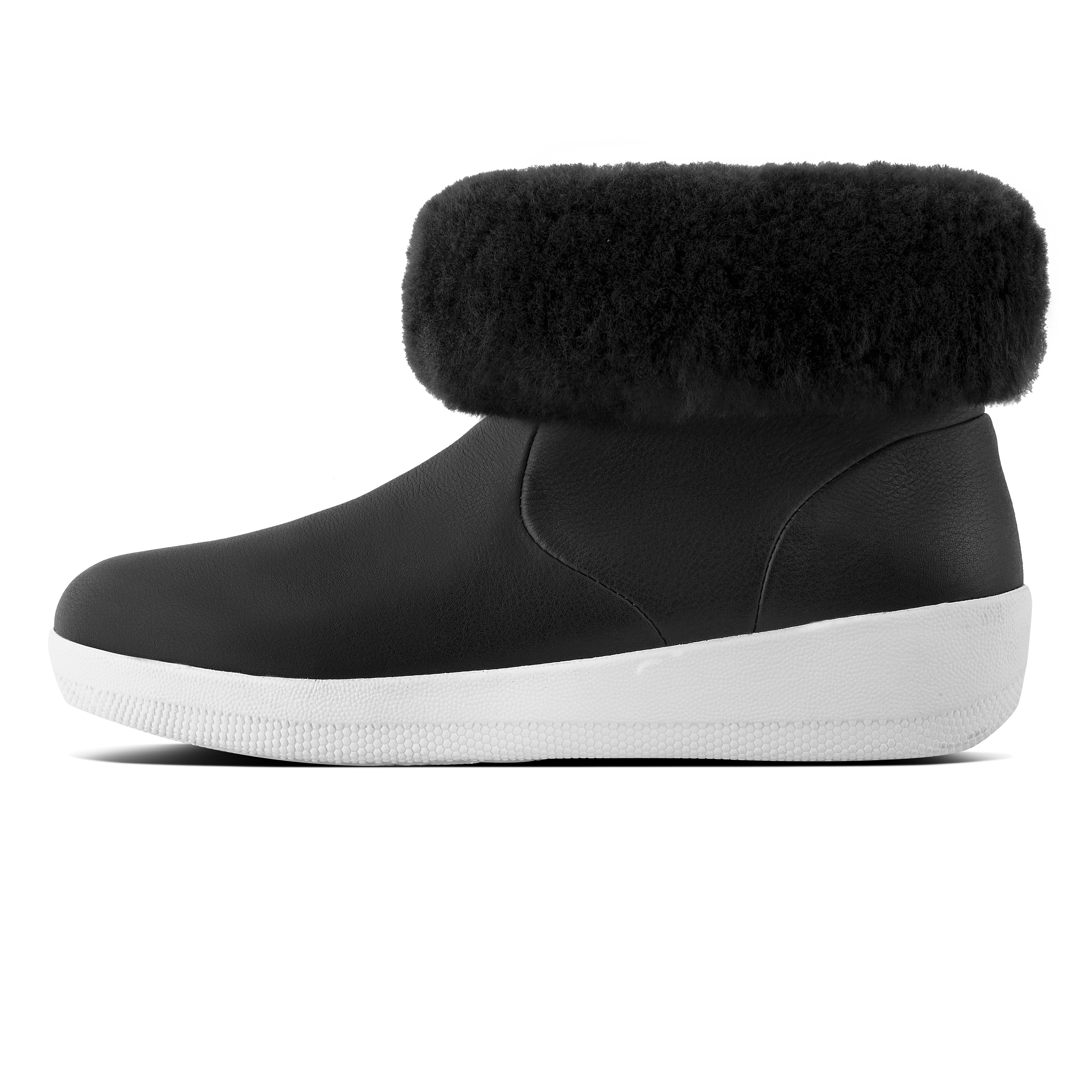fitflop skate bootie