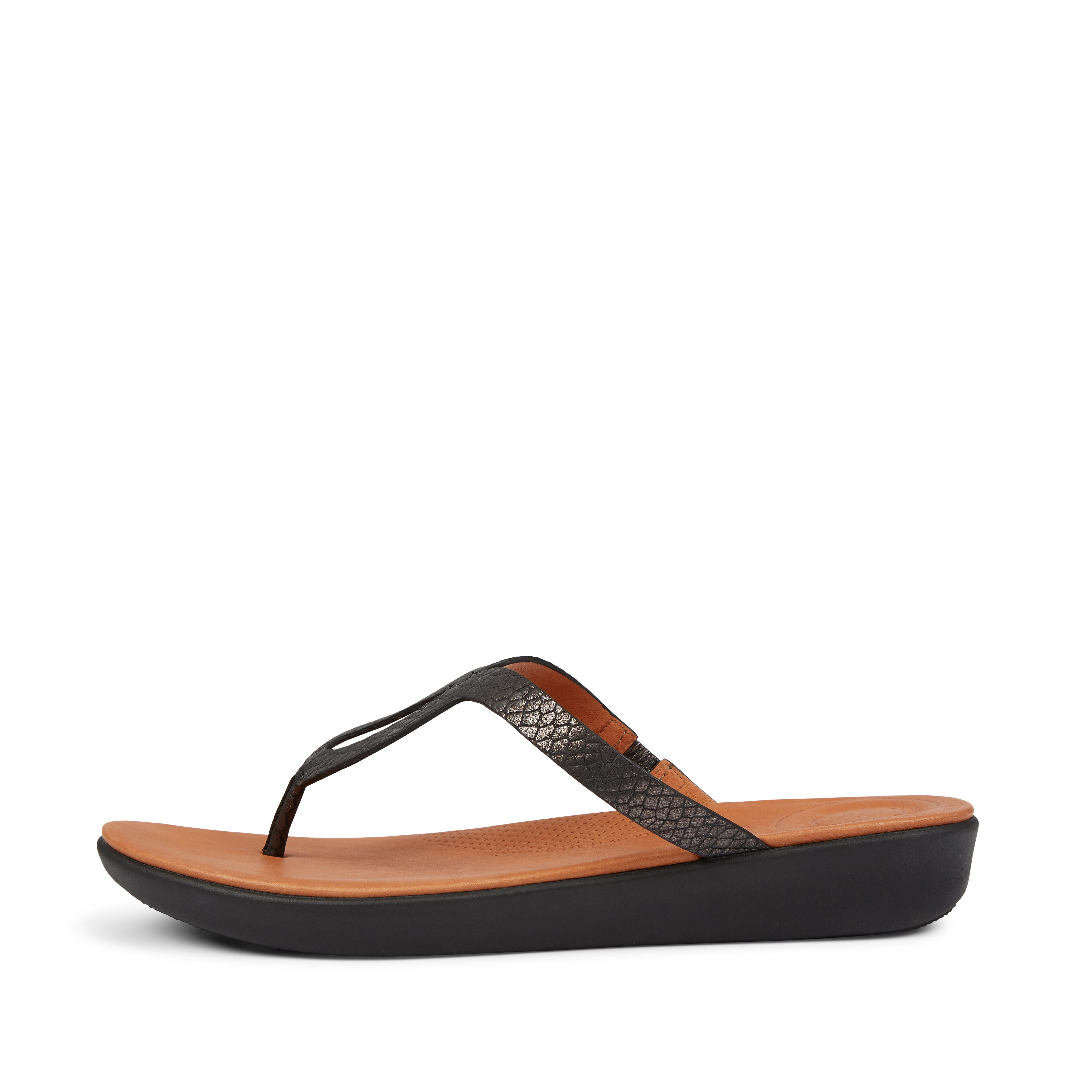 fitflop strata toe thong