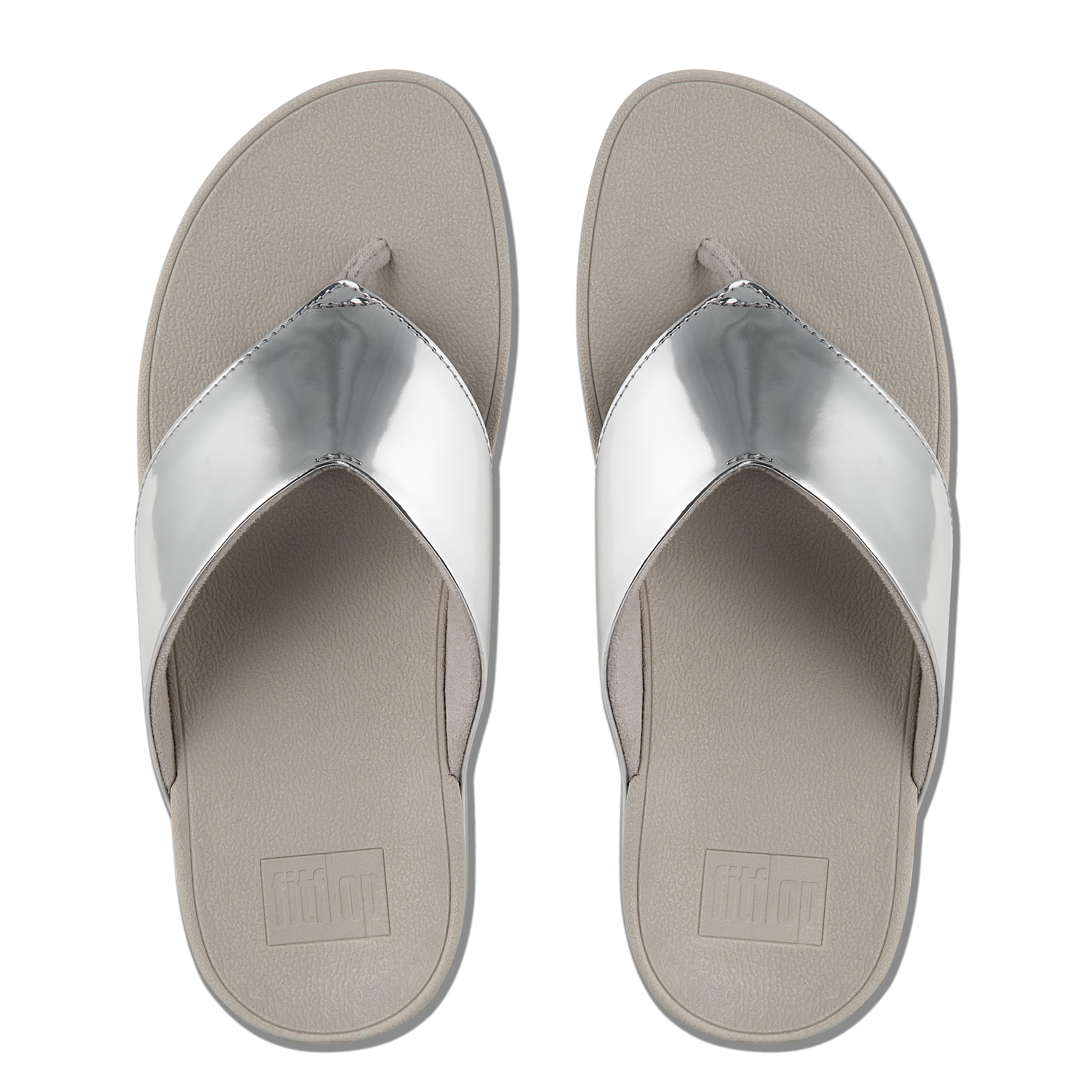 fitflop swoop toe thong