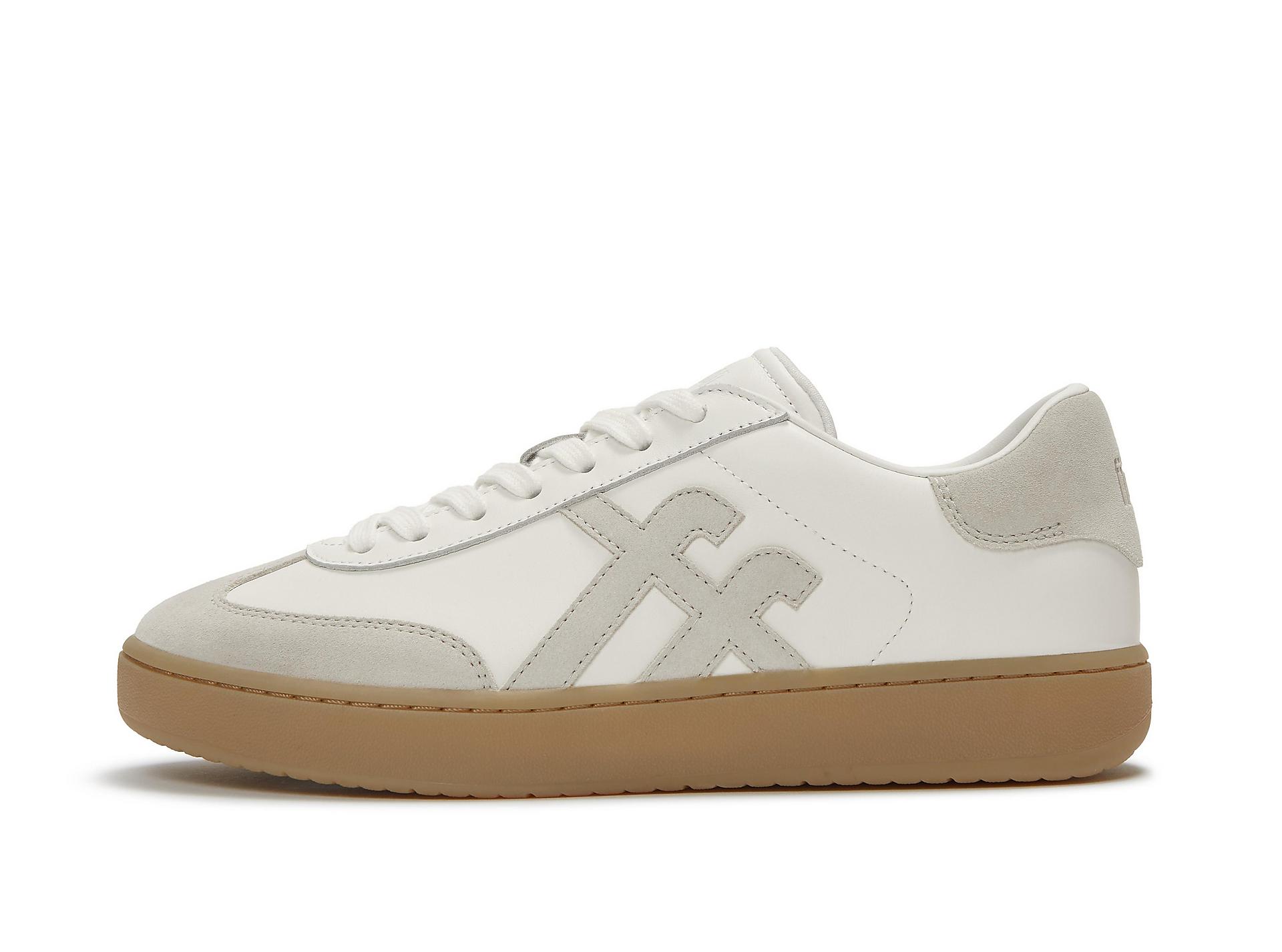 THE DASH T-Toe Leather/Suede Sneakers