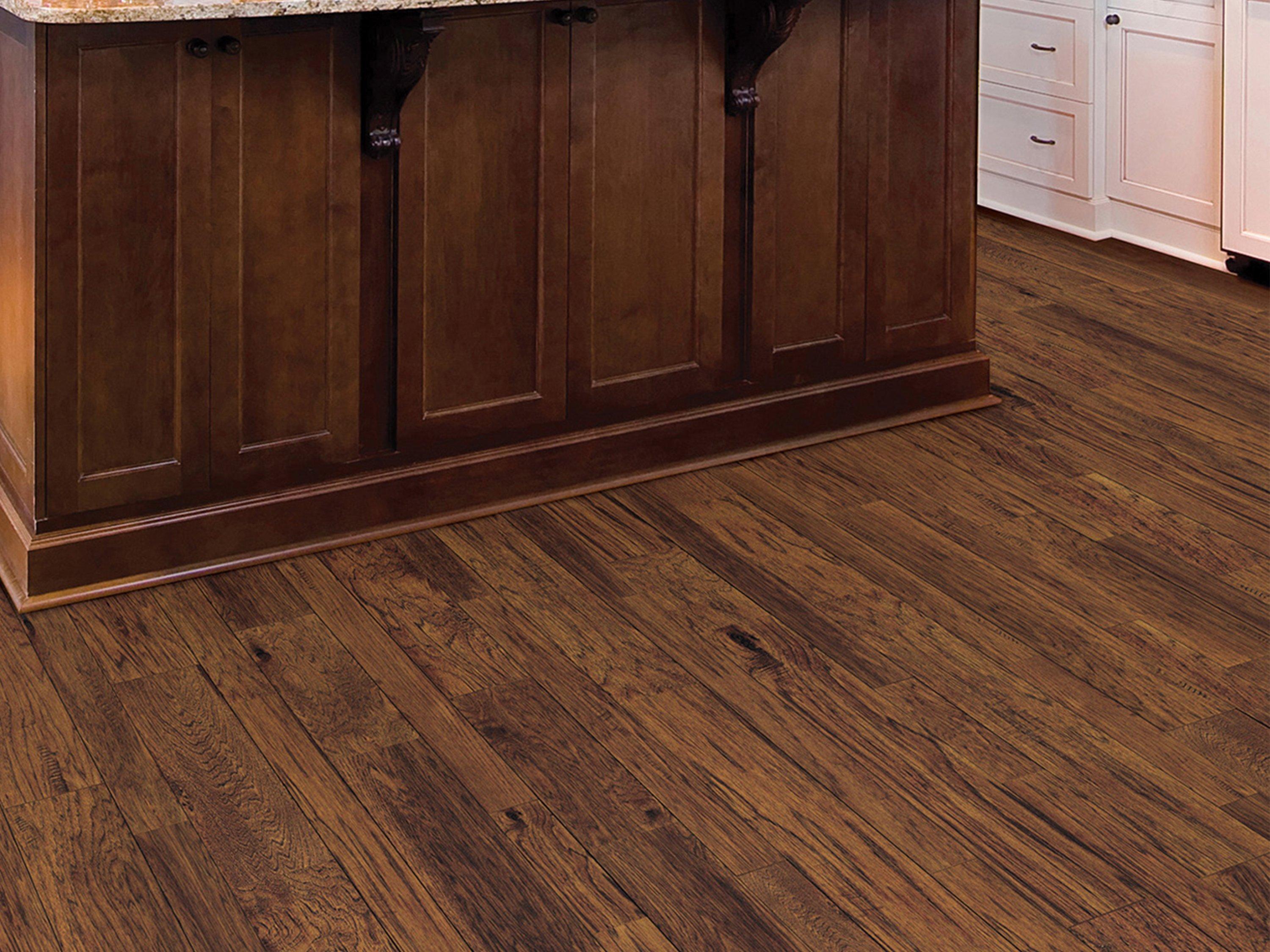 Crescent Oak Locking Engineered Harwood Floor & Decor
