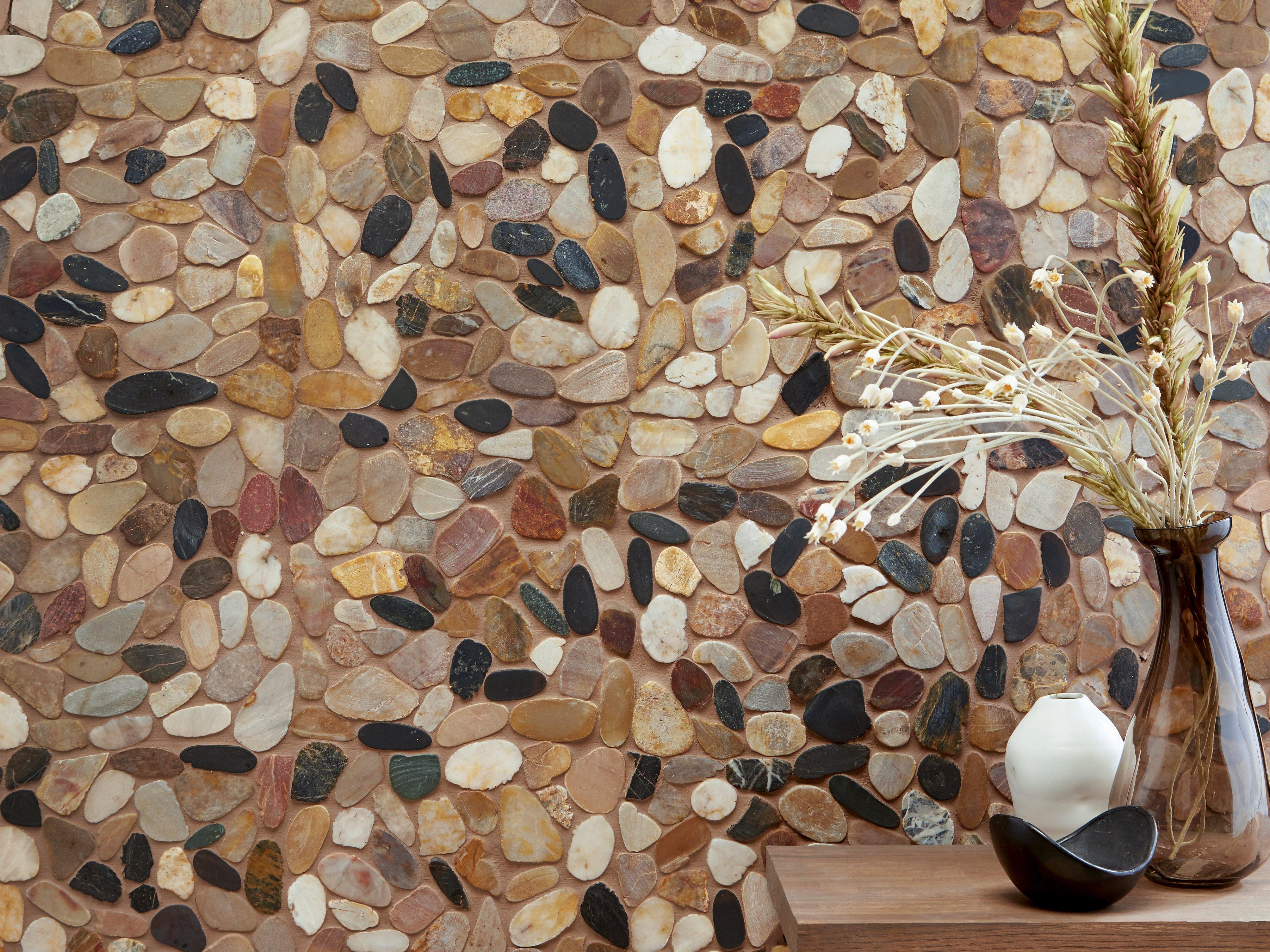 Flat Mixed Honed Pebble Mosaic