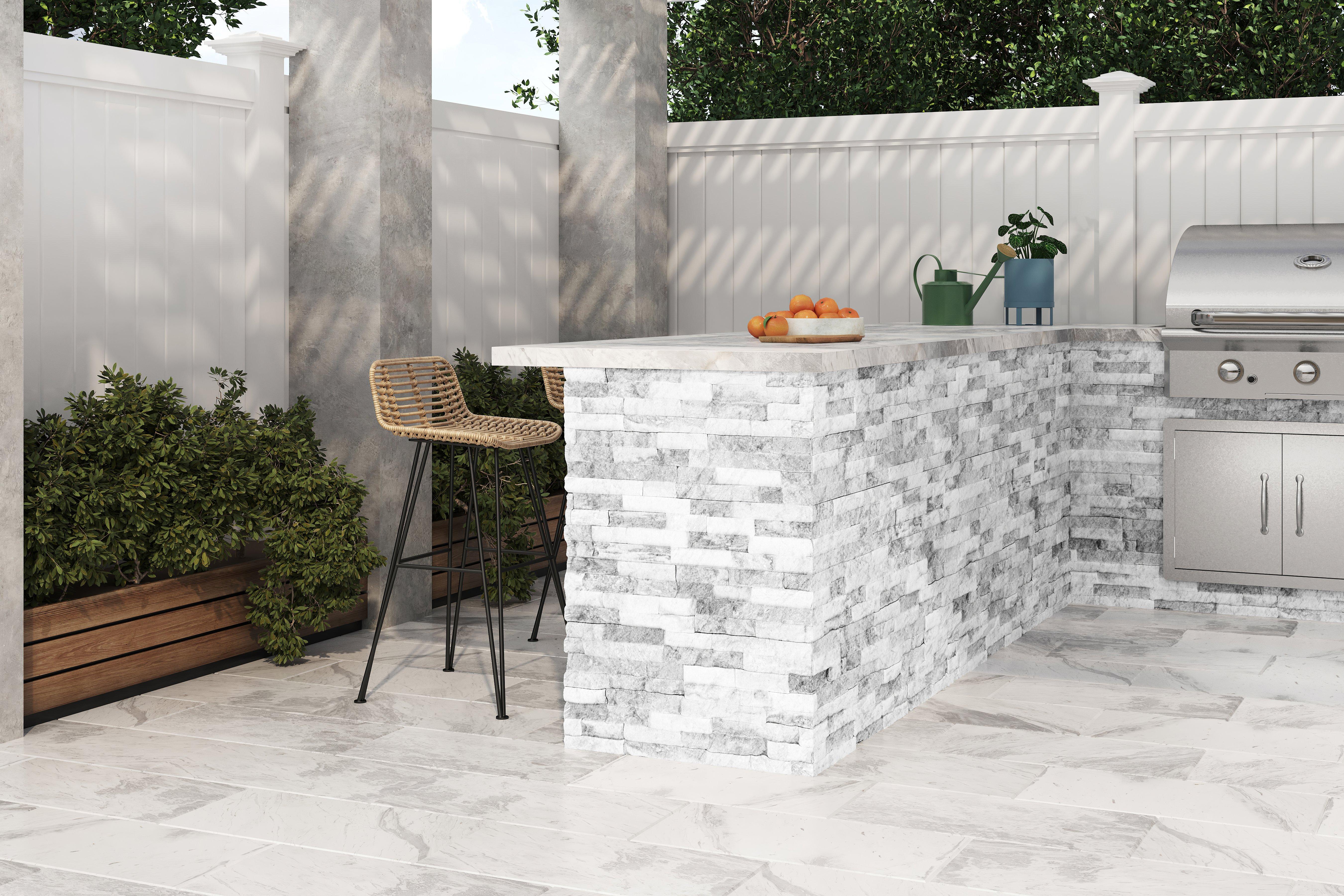 Harbor Gray Splitface Quartzite Panel Ledger