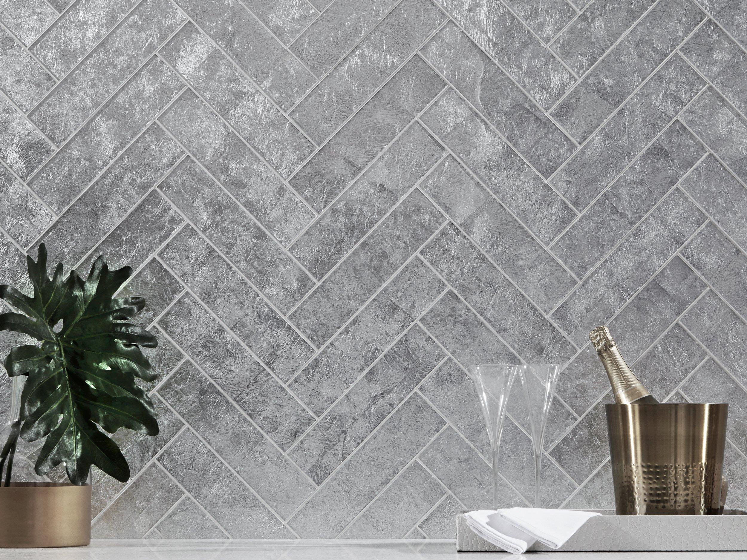 Silver Lumiere Glass Wall Tile