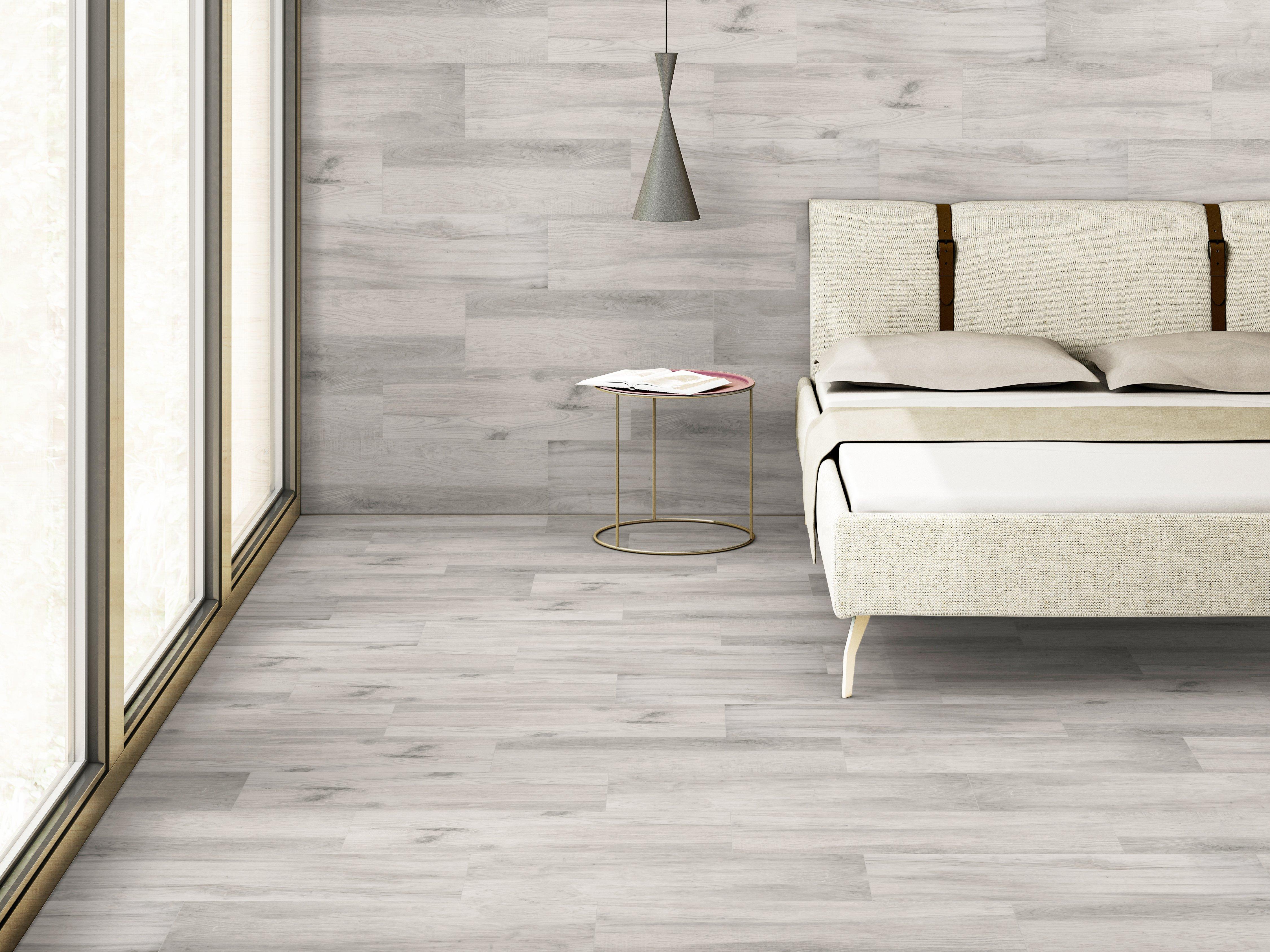 Sierra Gris Wood Plank Porcelain Tile