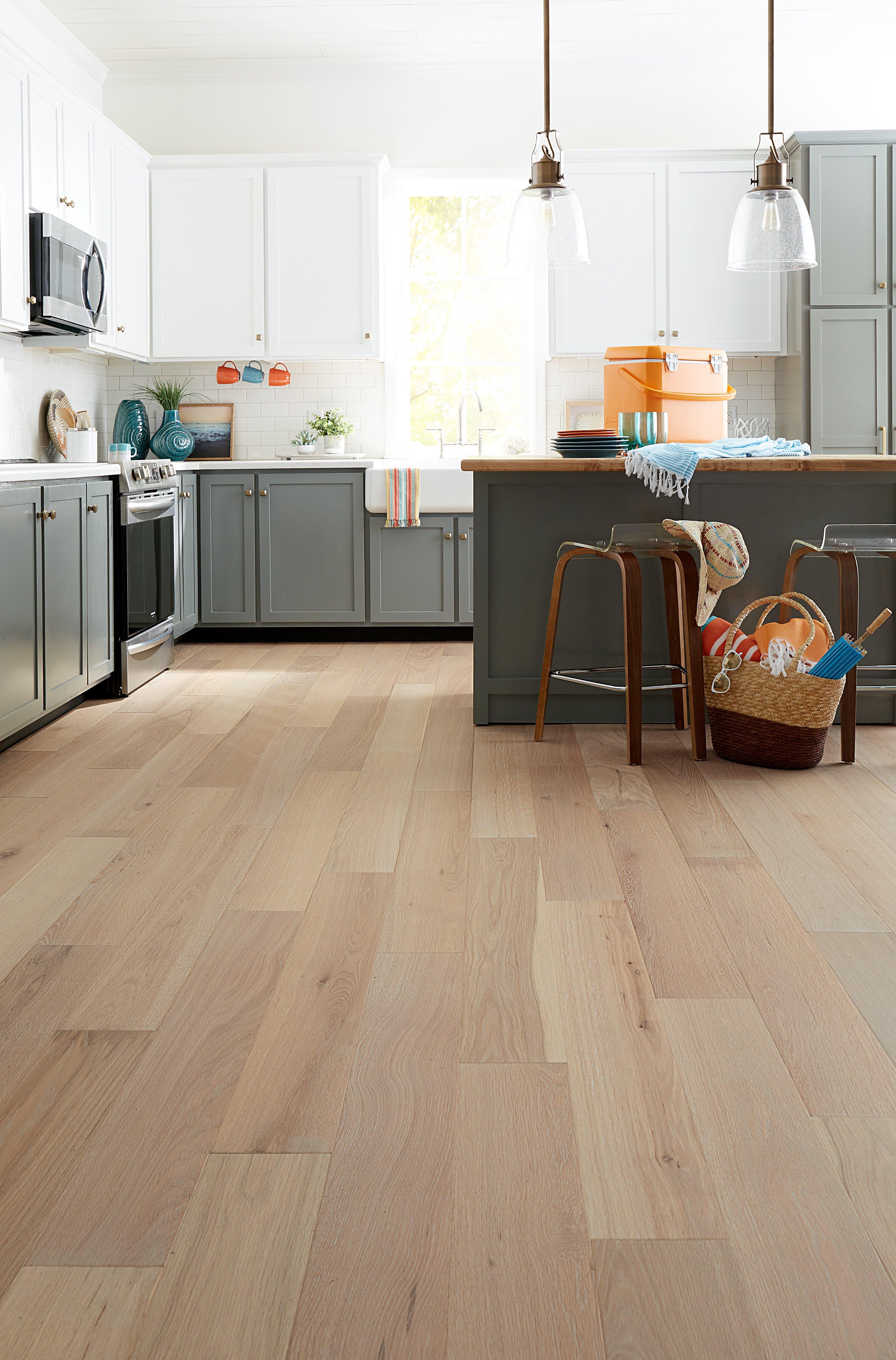 Wide Plank and Grey Tones: The Hottest Engineered Hardwood