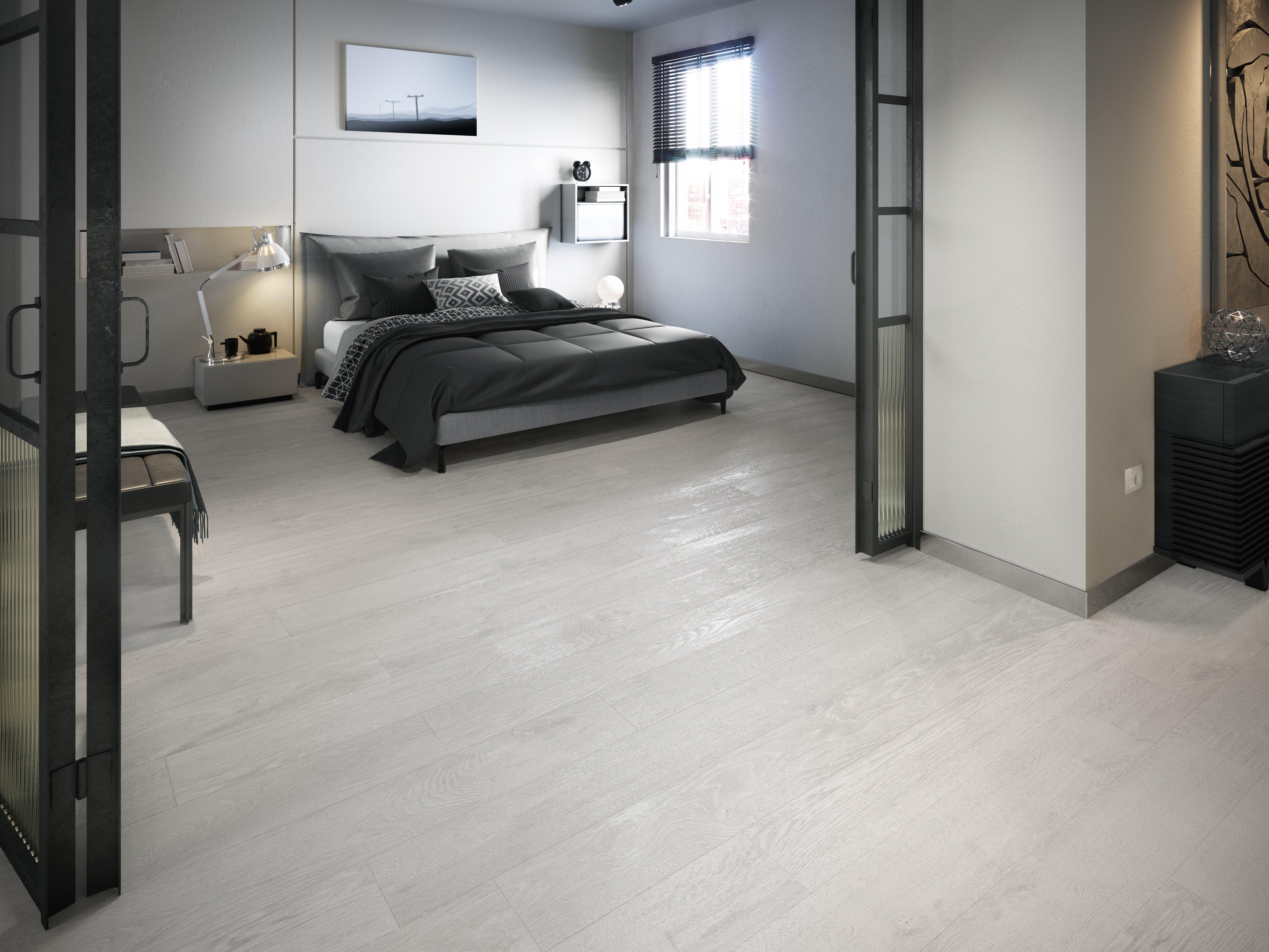 Yara Silver Wood Plank Porcelain Tile