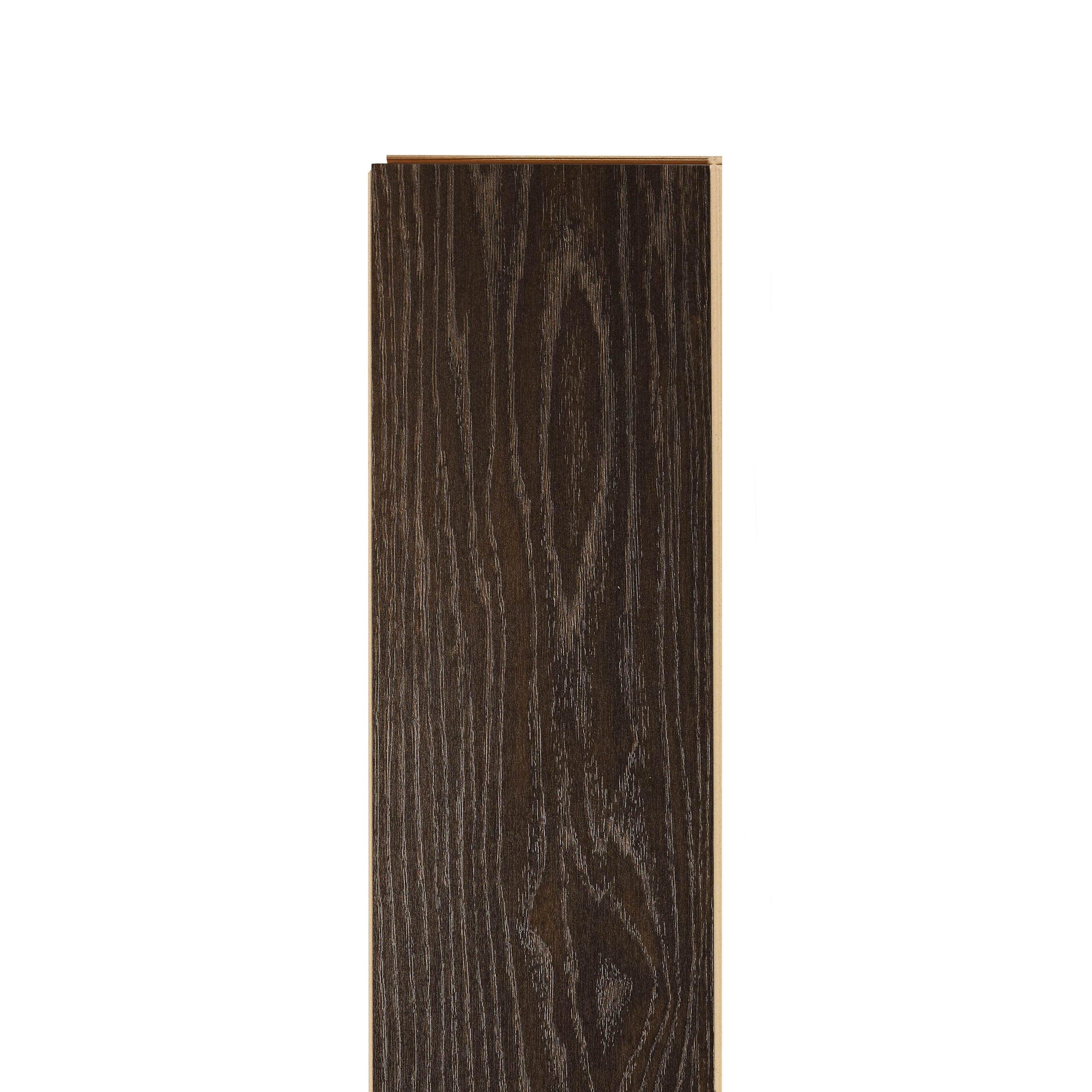 Heritage Hearth Oak Water-Resistant Laminate Plank